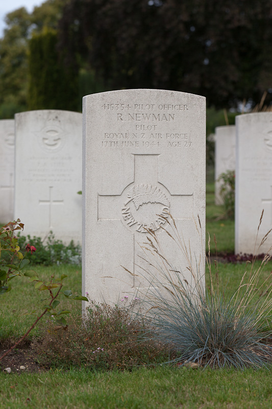 Rex Newman | New Zealand War Graves Project